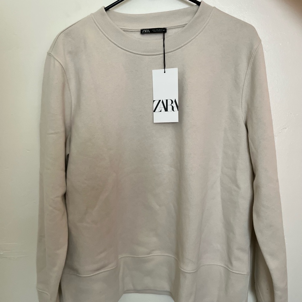 Creme Zara Crew Neck